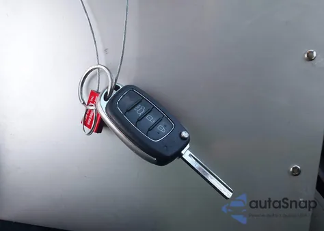 2018 Hyundai Santa Fe Sport 2.4L из США, поврежденный, VIN 5XYZTDLB7JG567904